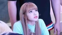 南韩神颜离不开滤镜？Lisa颜值翻车新造型被吐槽辣眼睛